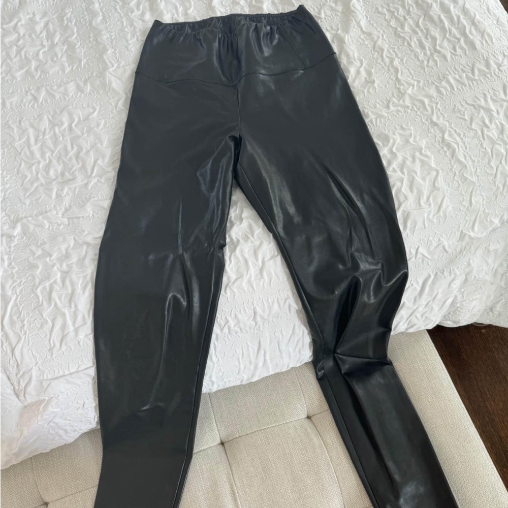 Aritzia vegan leather leggings